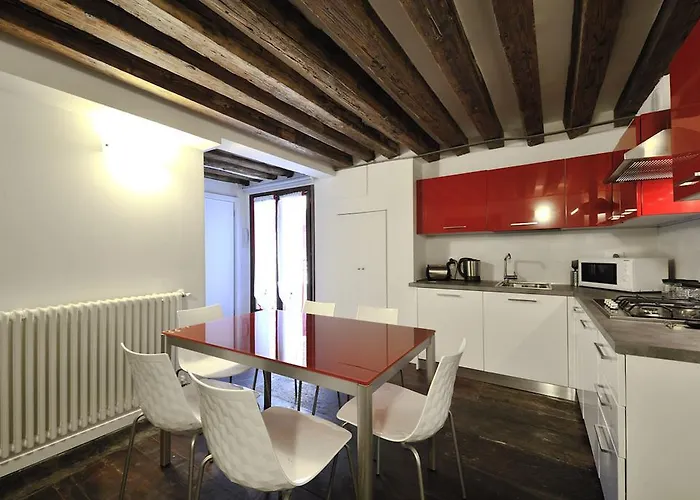 Red Rose Appartamento *