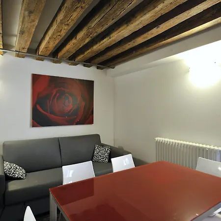 Apartamento Red Rose *